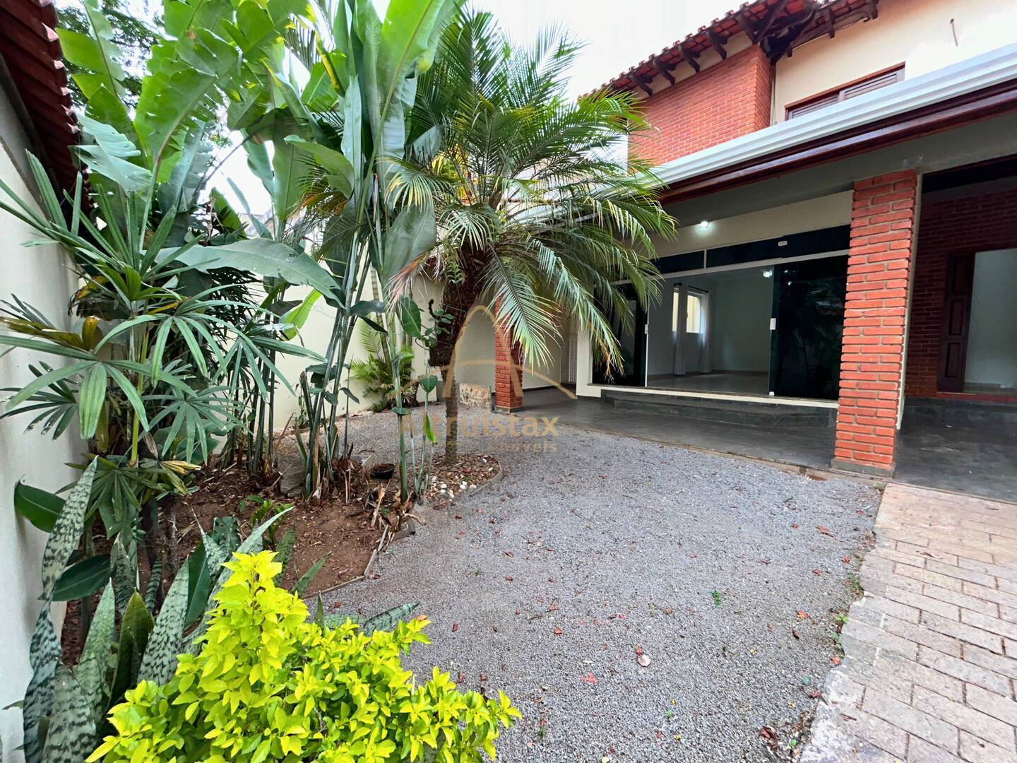 Casa à venda com 3 quartos, 358m² - Foto 107