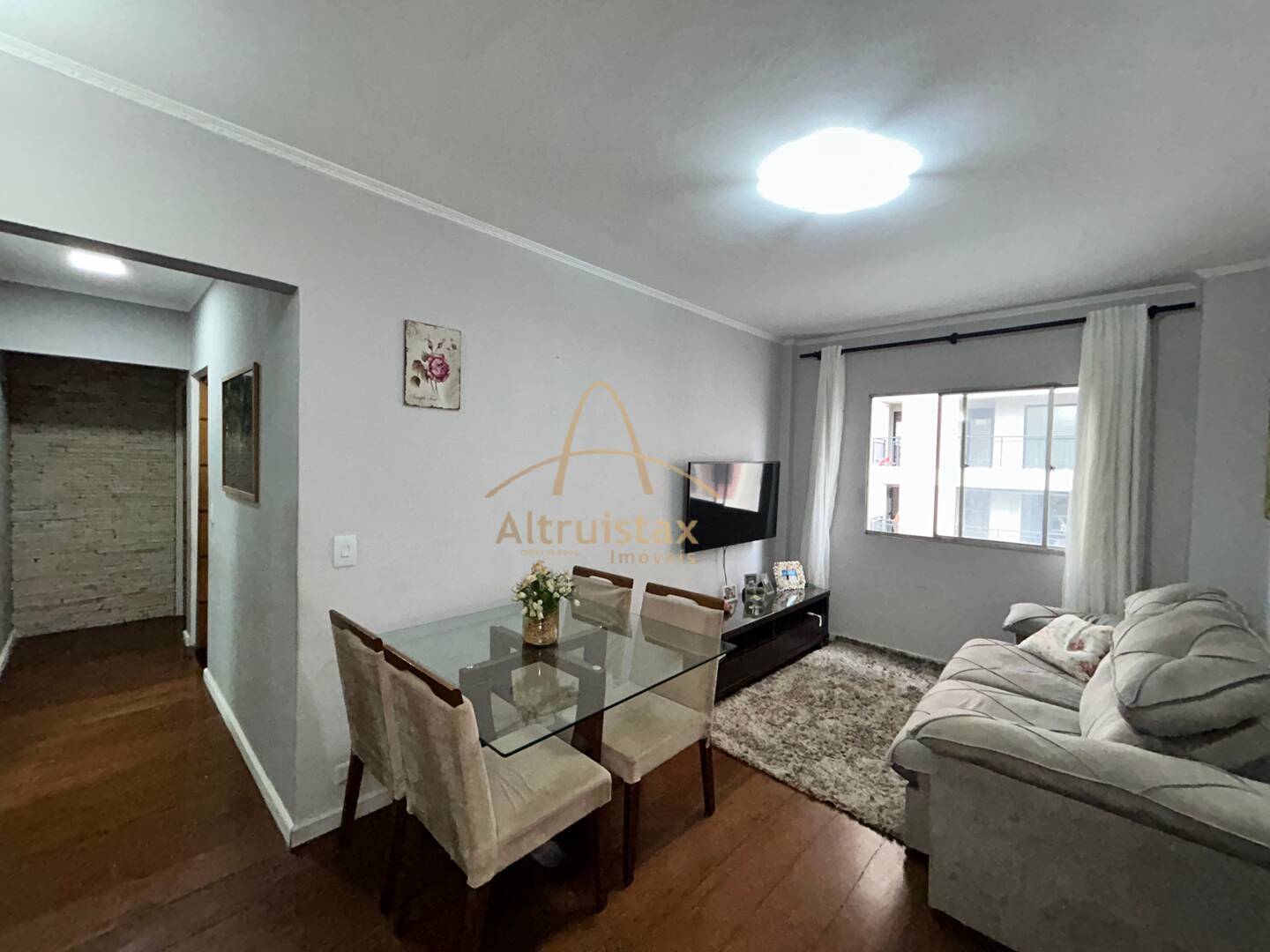 Apartamento à venda com 2 quartos, 59m² - Foto 2