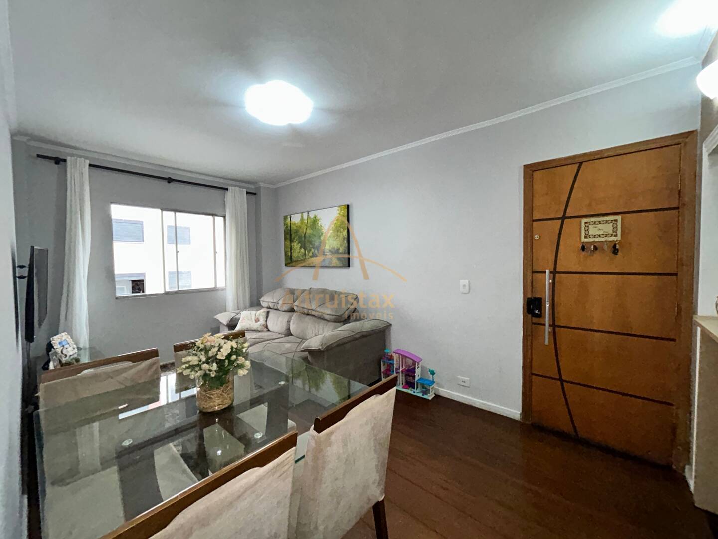 Apartamento à venda com 2 quartos, 59m² - Foto 1