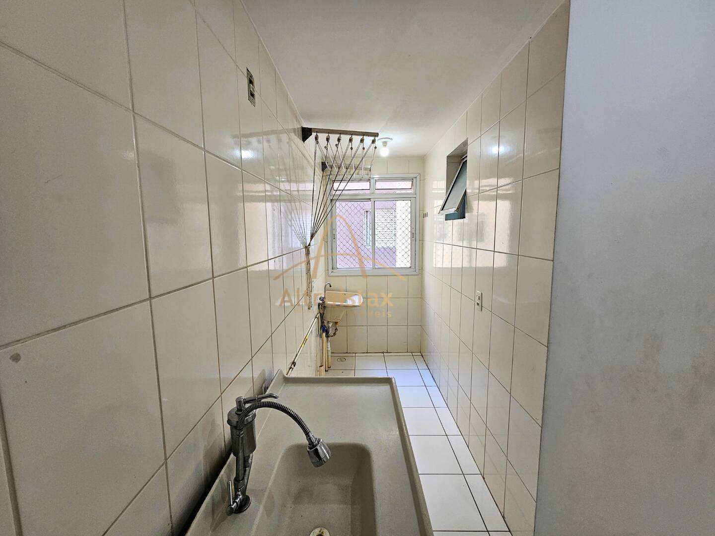 Apartamento à venda com 2 quartos, 45m² - Foto 15