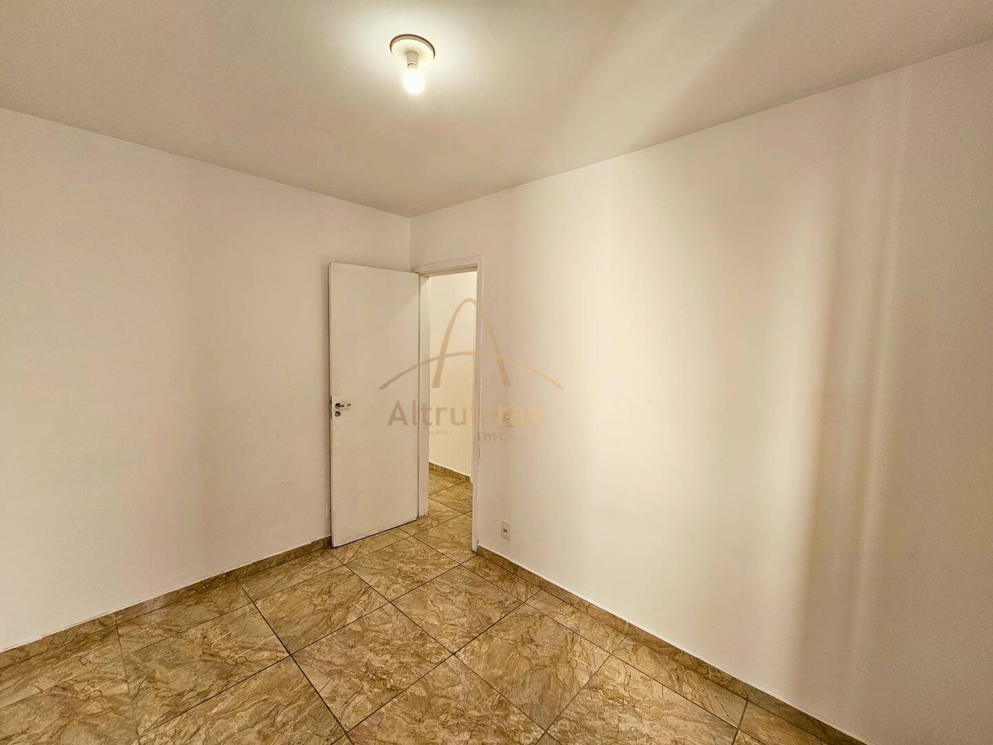 Apartamento à venda com 2 quartos, 45m² - Foto 24