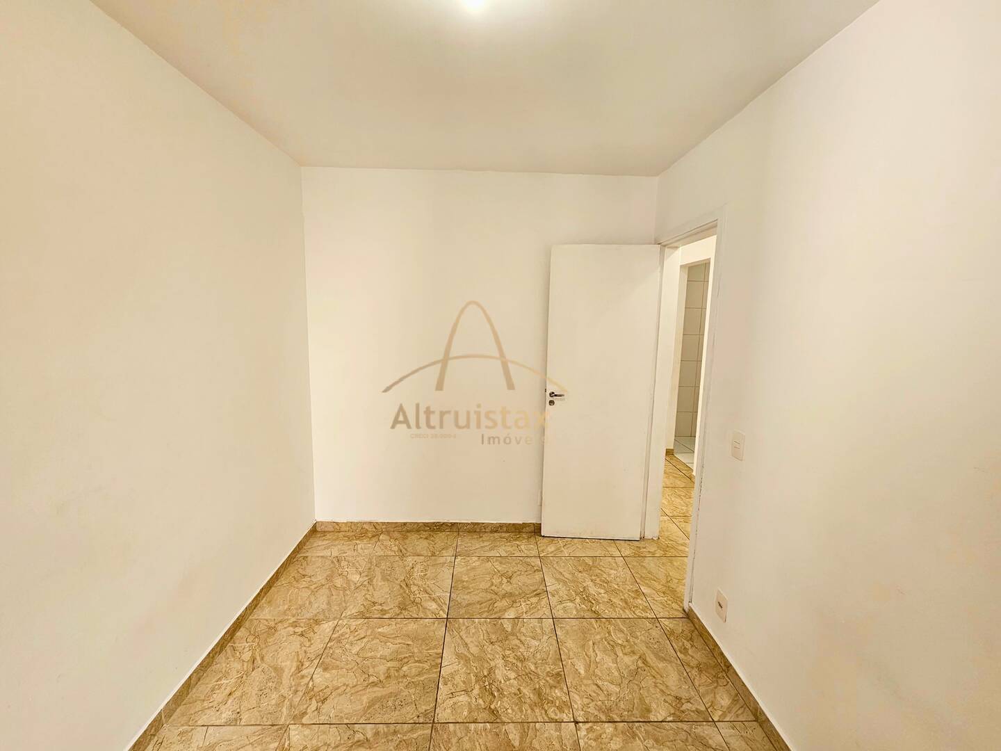 Apartamento à venda com 2 quartos, 45m² - Foto 26