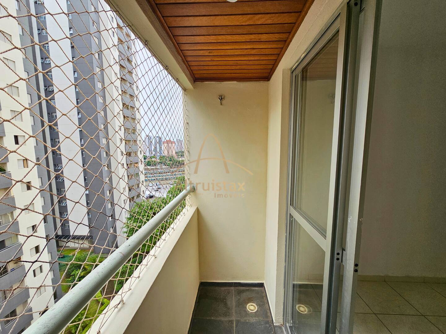 Apartamento à venda com 2 quartos, 55m² - Foto 3