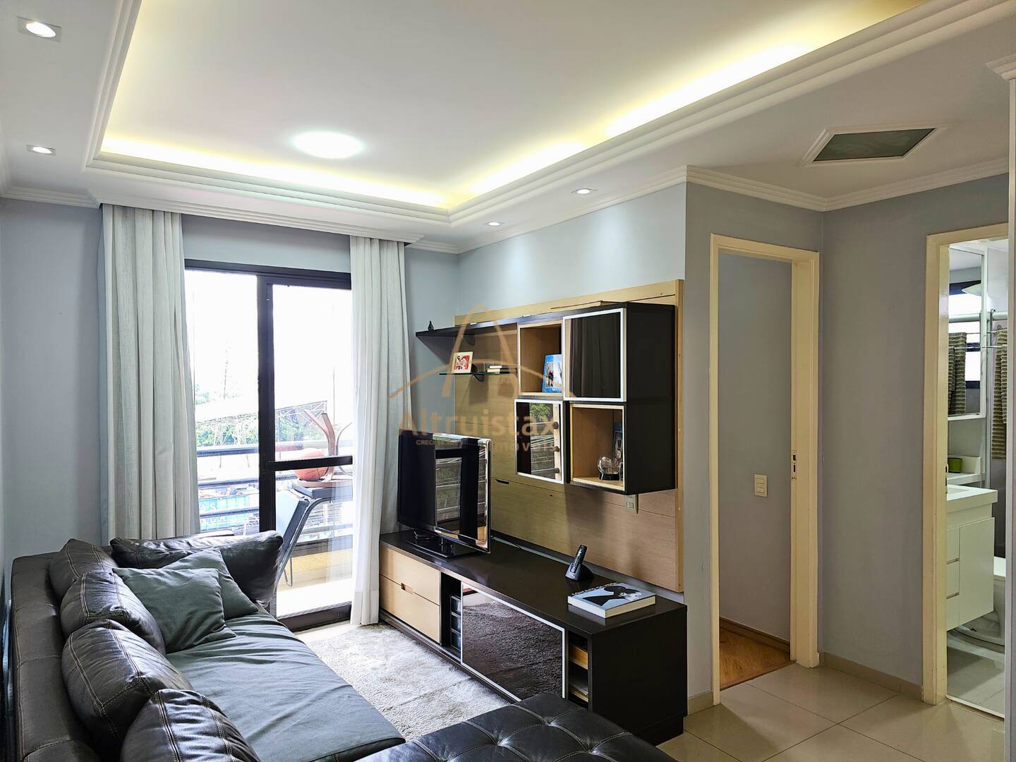 Apartamento à venda com 2 quartos, 58m² - Foto 1