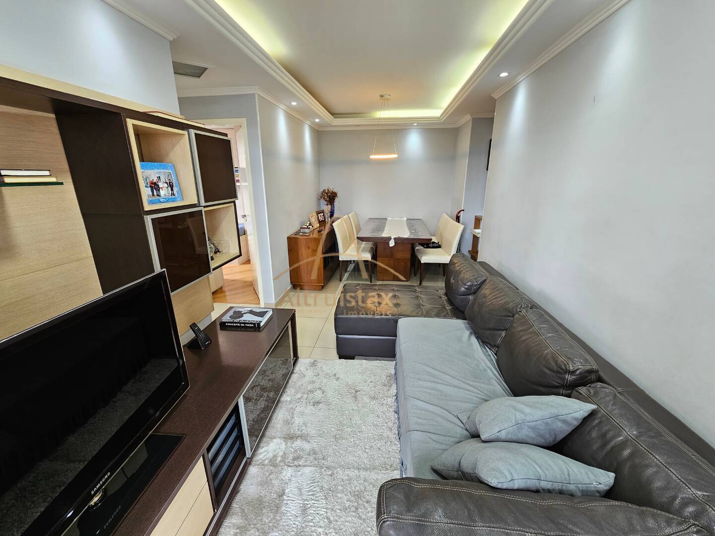 Apartamento à venda com 2 quartos, 58m² - Foto 10