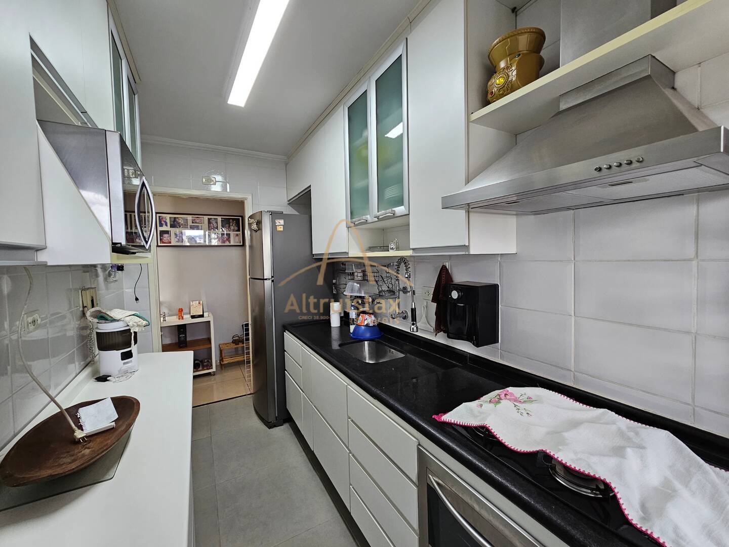 Apartamento à venda com 2 quartos, 58m² - Foto 22