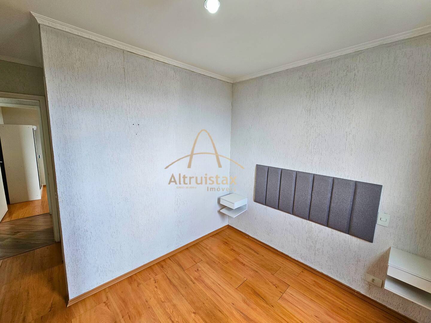 Apartamento à venda com 2 quartos, 58m² - Foto 33