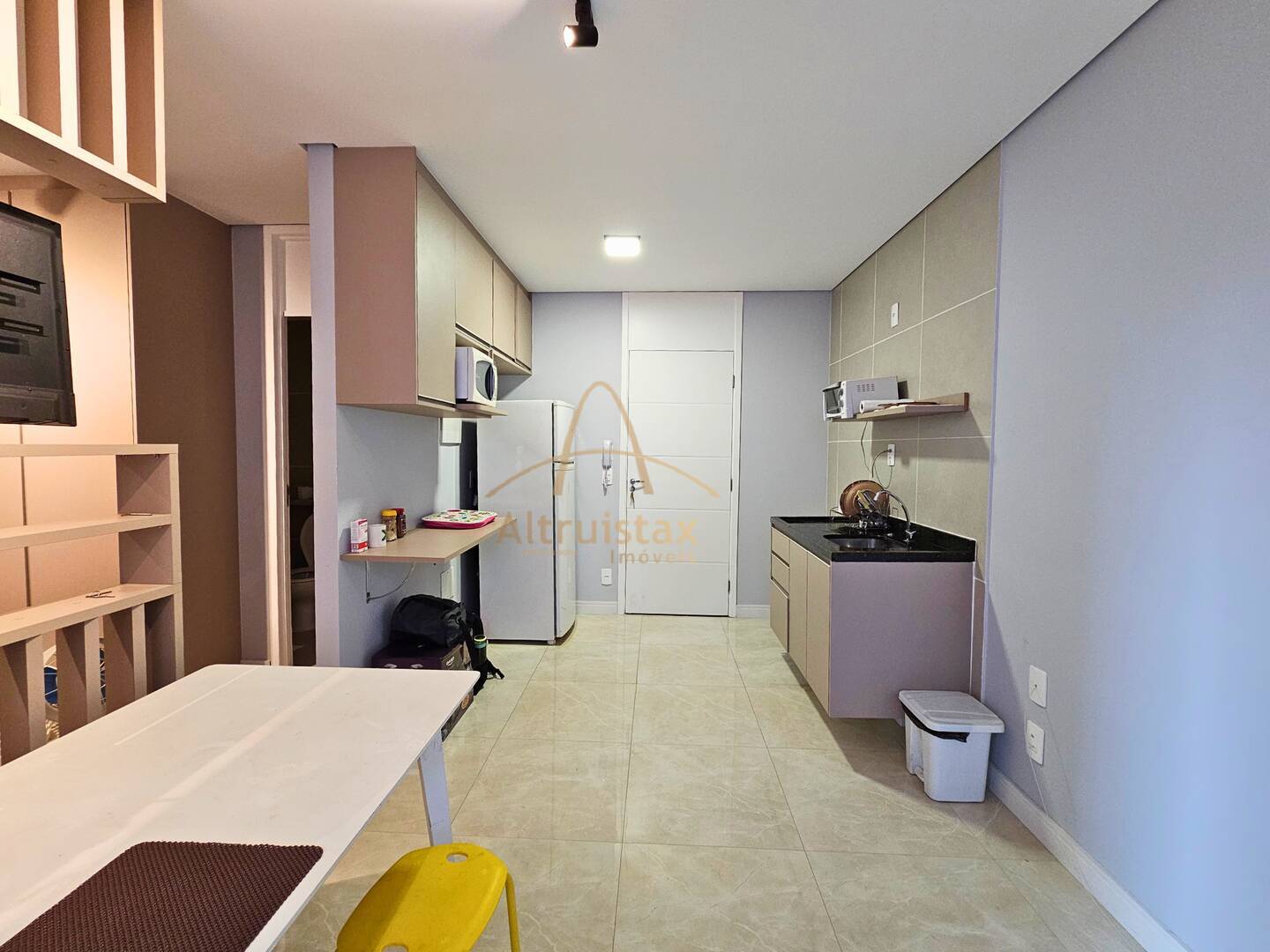 Apartamento à venda com 1 quarto, 32m² - Foto 3