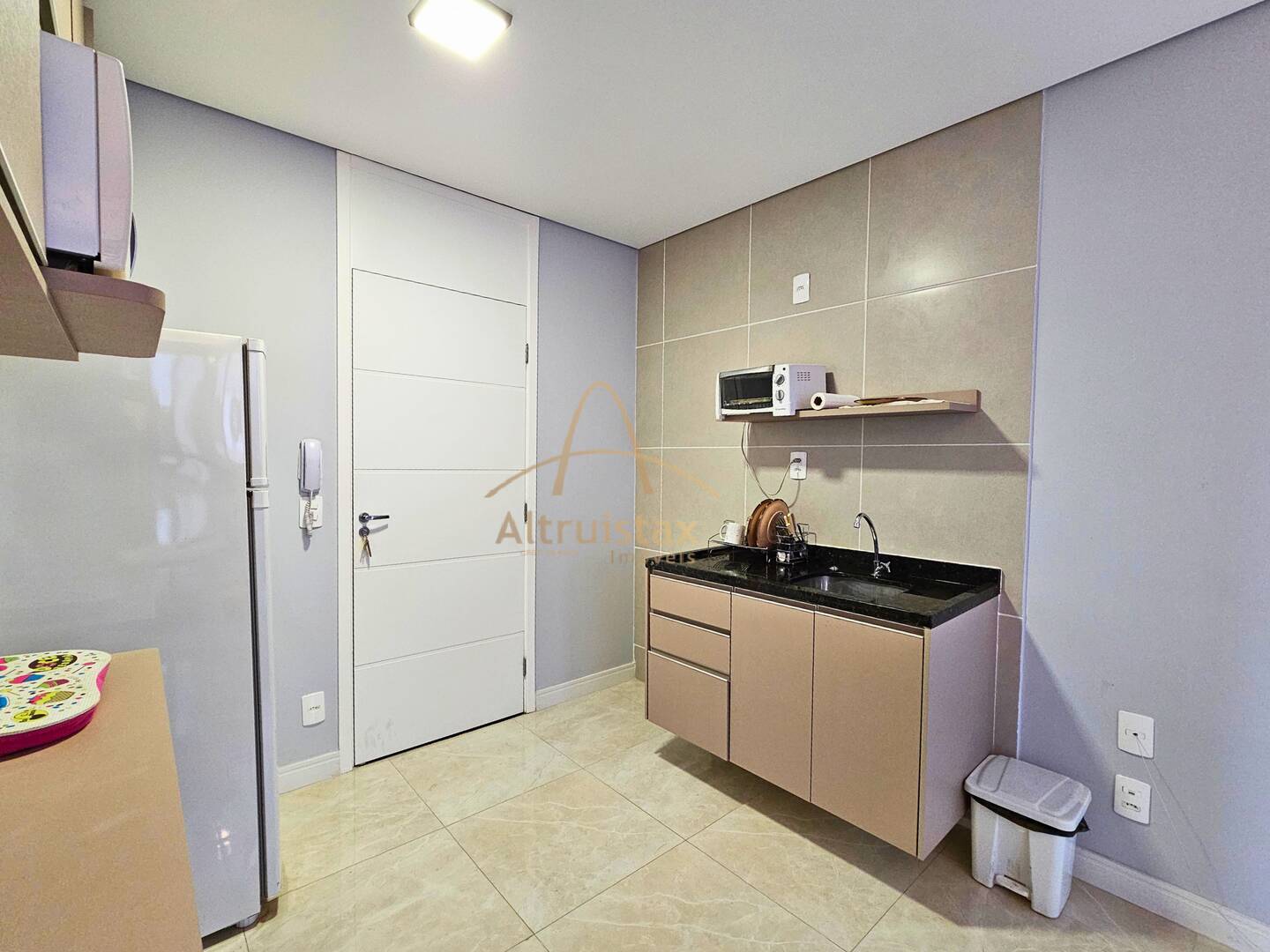 Apartamento à venda com 1 quarto, 32m² - Foto 4