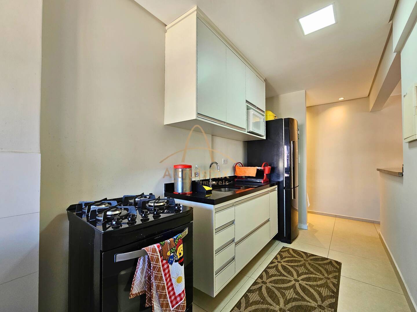 Apartamento à venda com 2 quartos, 47m² - Foto 21