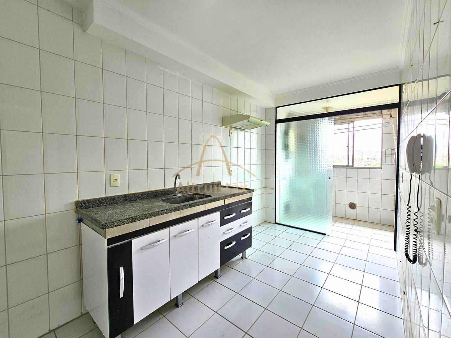 Apartamento à venda com 2 quartos, 63m² - Foto 13