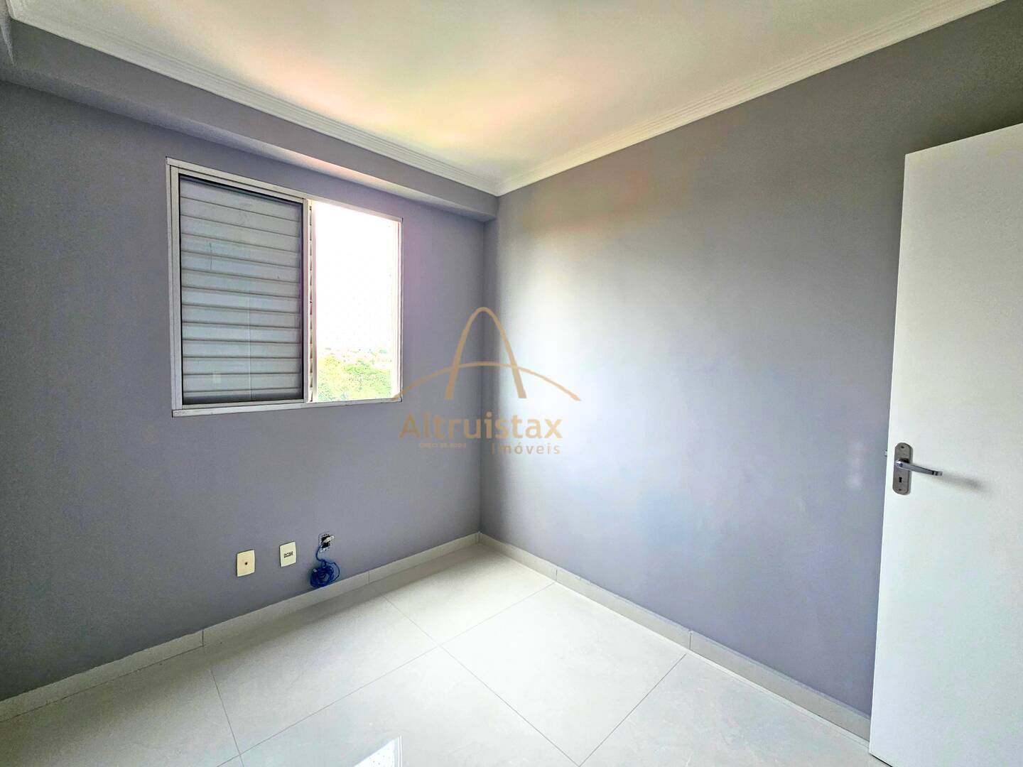 Apartamento à venda com 2 quartos, 63m² - Foto 25