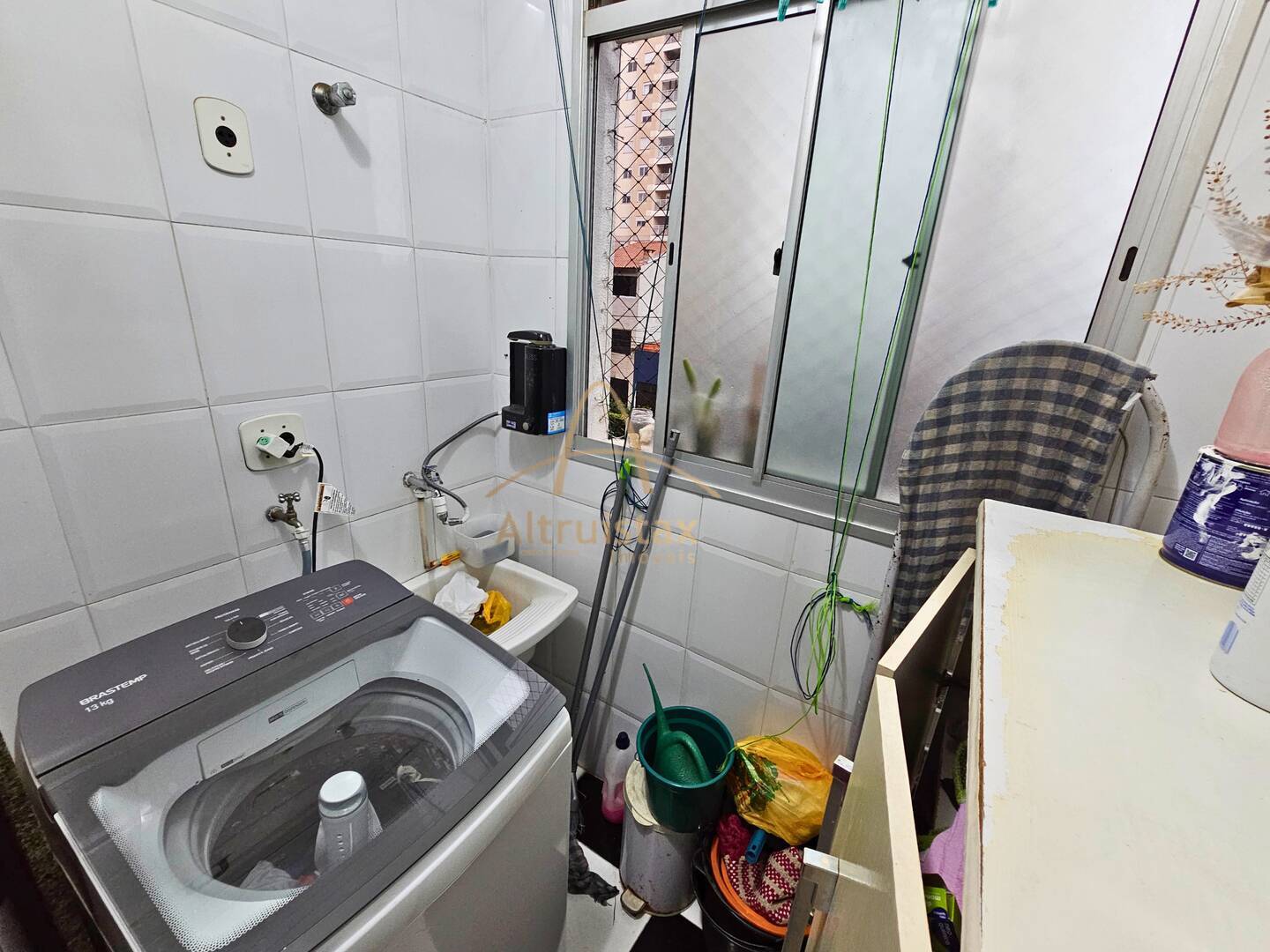 Apartamento à venda com 2 quartos, 55m² - Foto 17