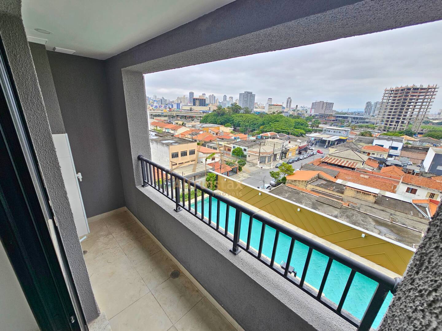 Apartamento à venda com 2 quartos, 40m² - Foto 5