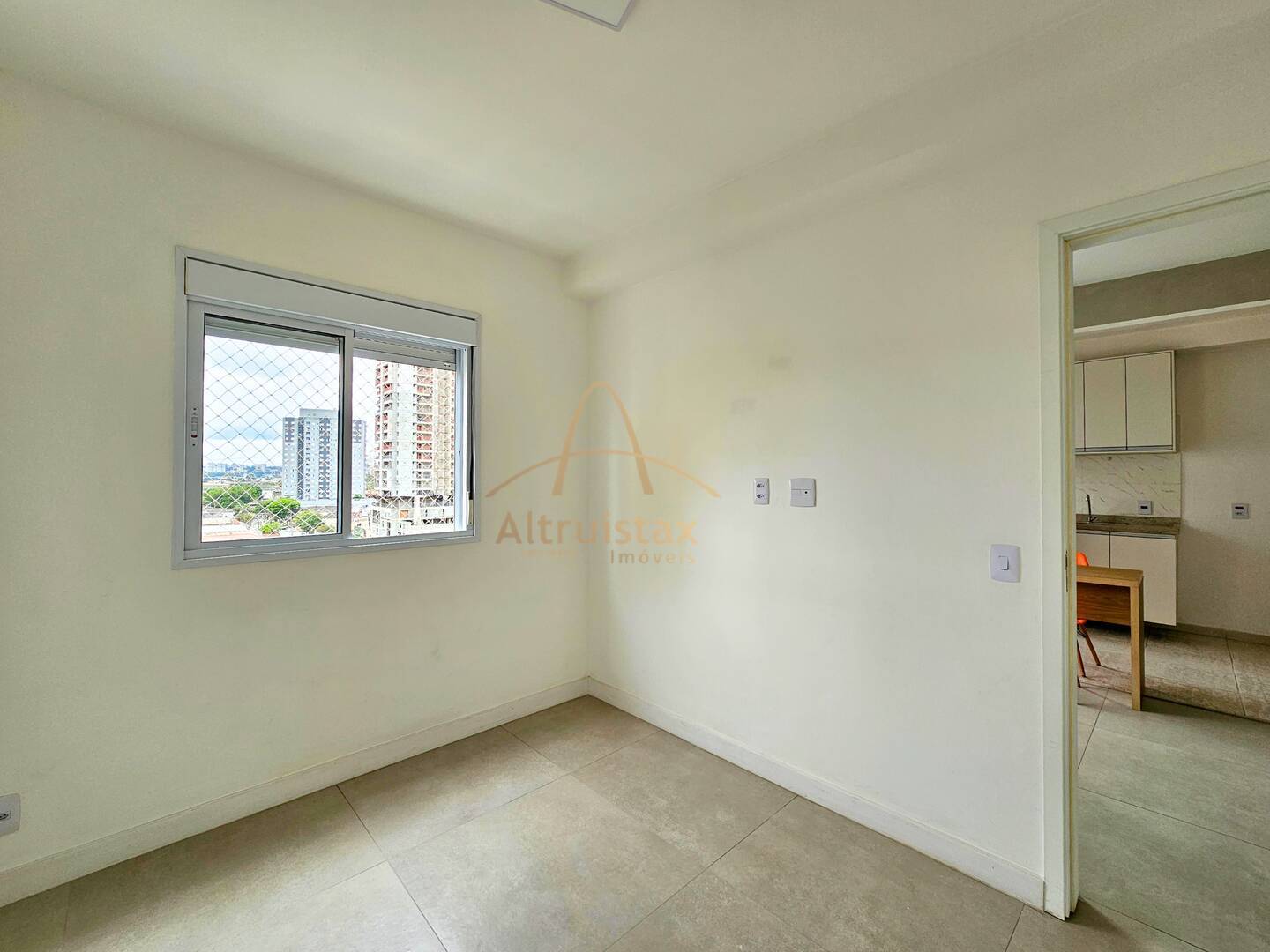 Apartamento à venda com 1 quarto, 33m² - Foto 11