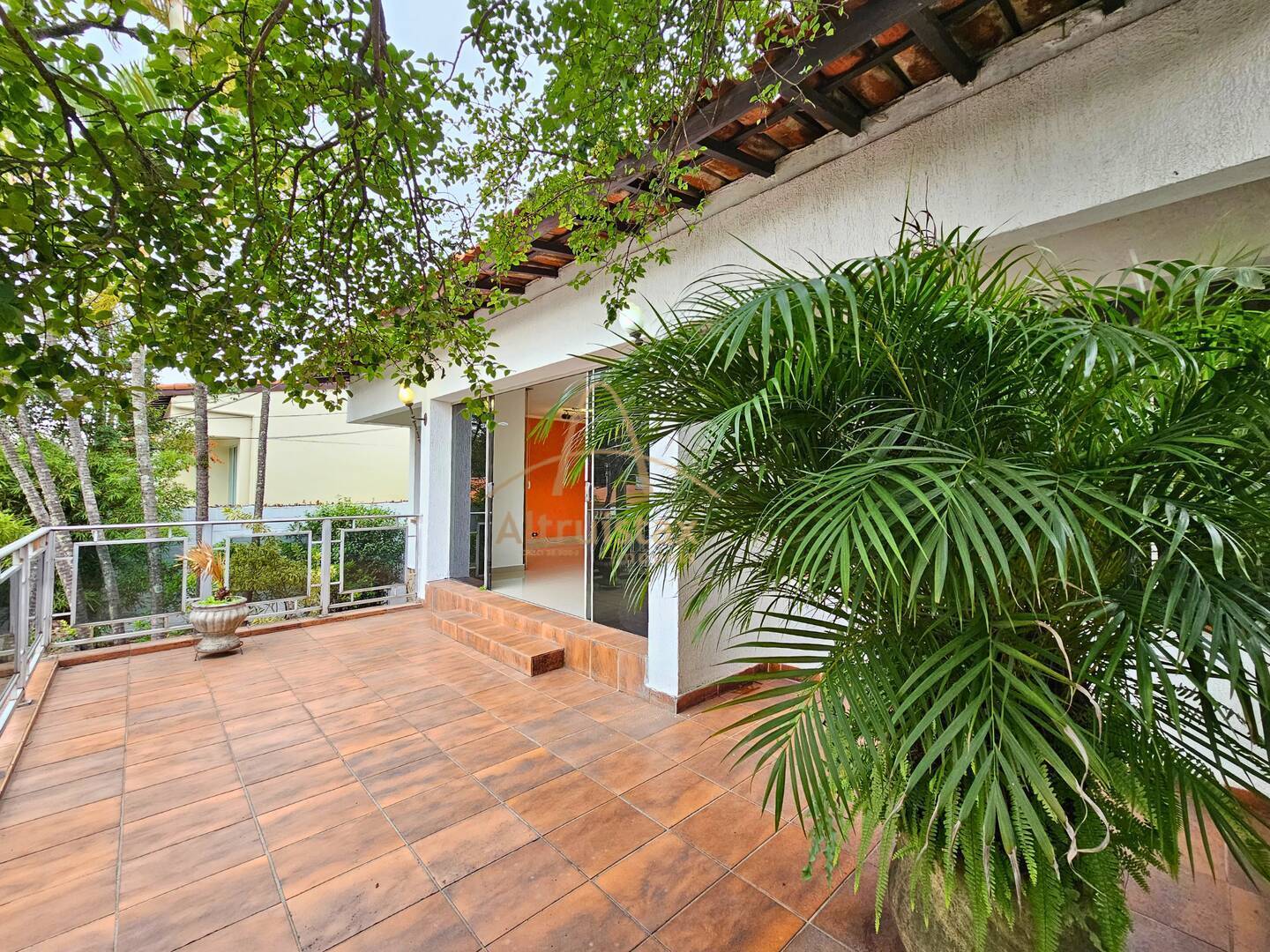 Casa à venda com 4 quartos, 300m² - Foto 10