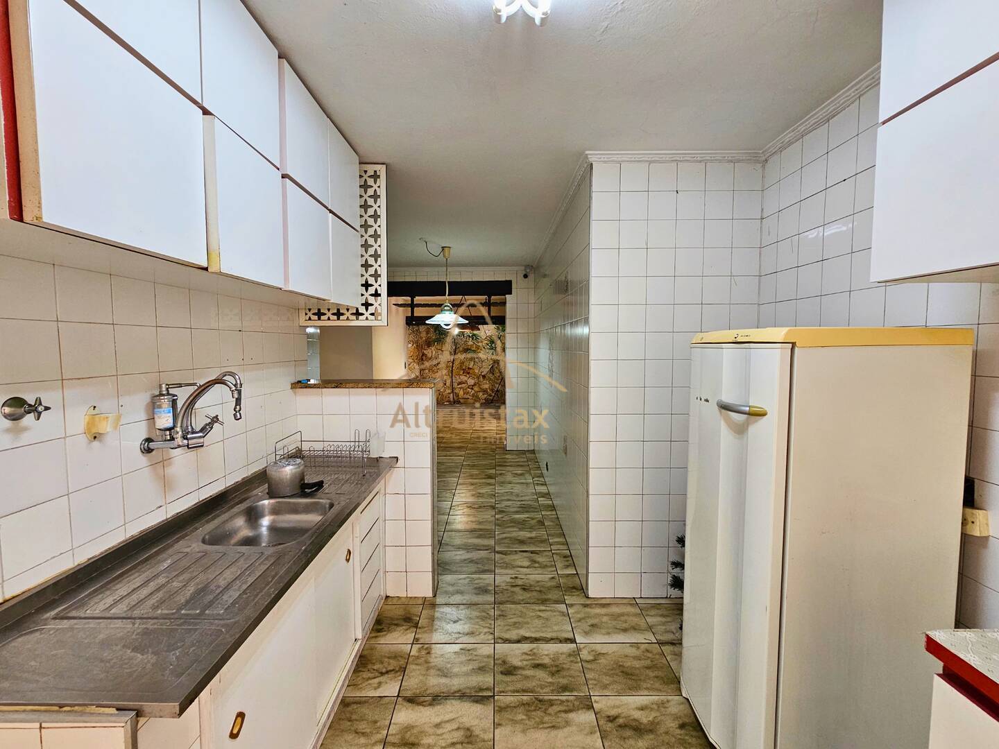 Casa à venda com 4 quartos, 300m² - Foto 19