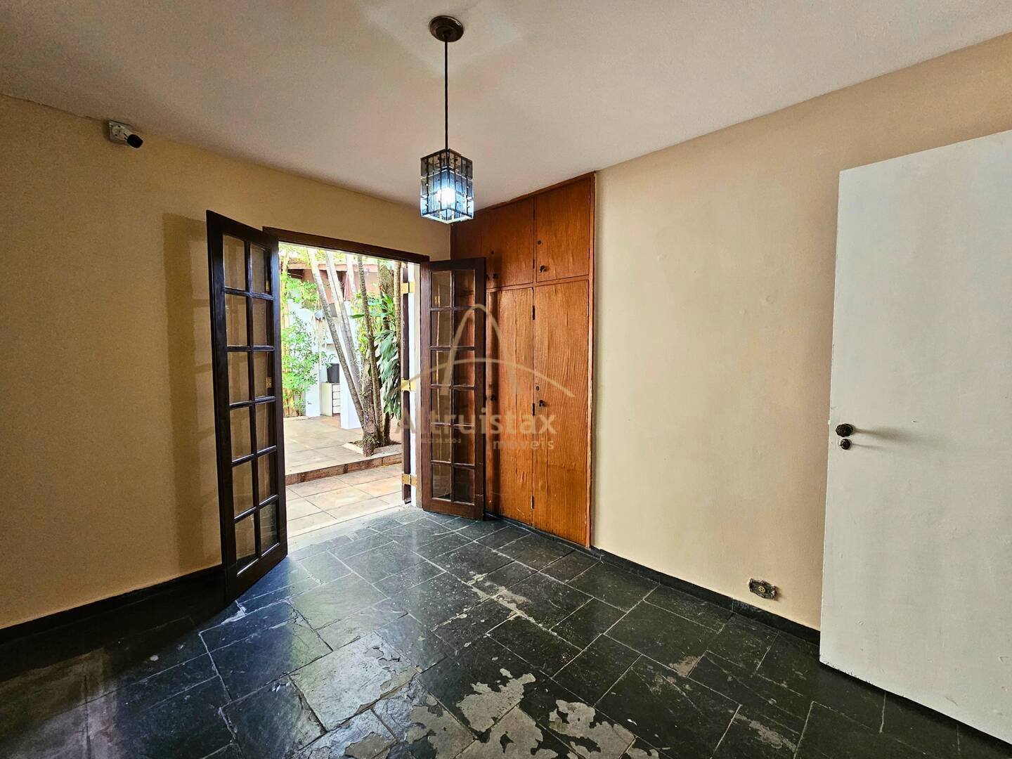 Casa à venda com 4 quartos, 300m² - Foto 34