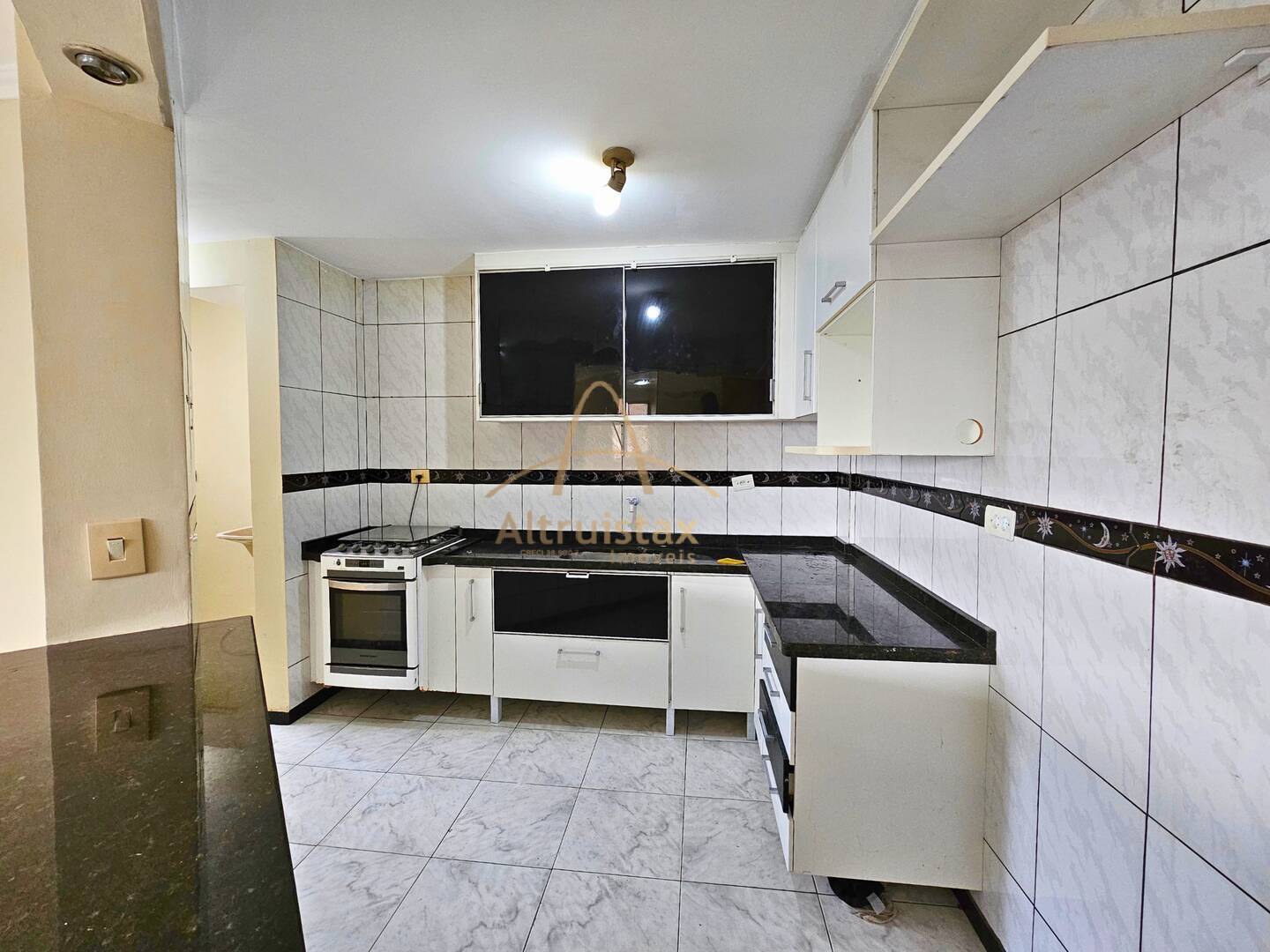 Apartamento à venda com 2 quartos, 55m² - Foto 27