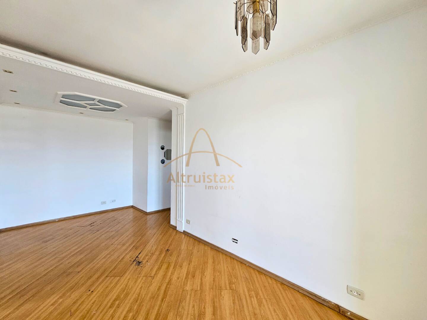 Apartamento à venda com 2 quartos, 58m² - Foto 8