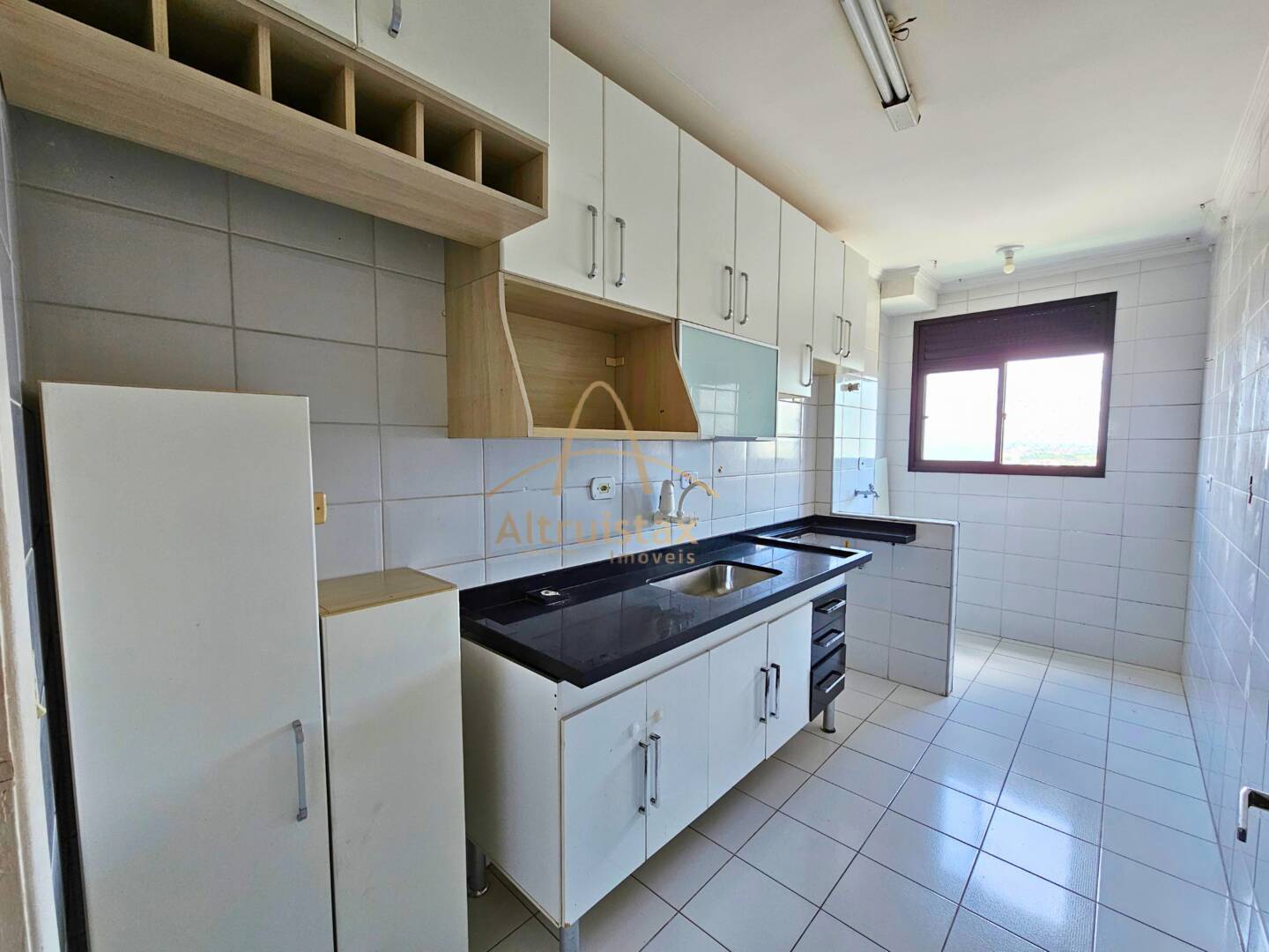 Apartamento à venda com 2 quartos, 58m² - Foto 25