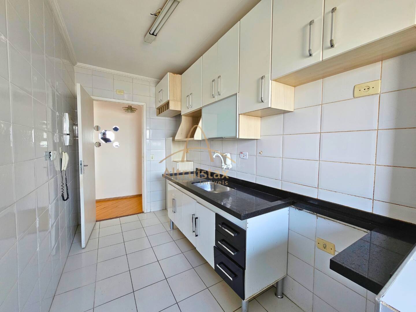 Apartamento à venda com 2 quartos, 58m² - Foto 28