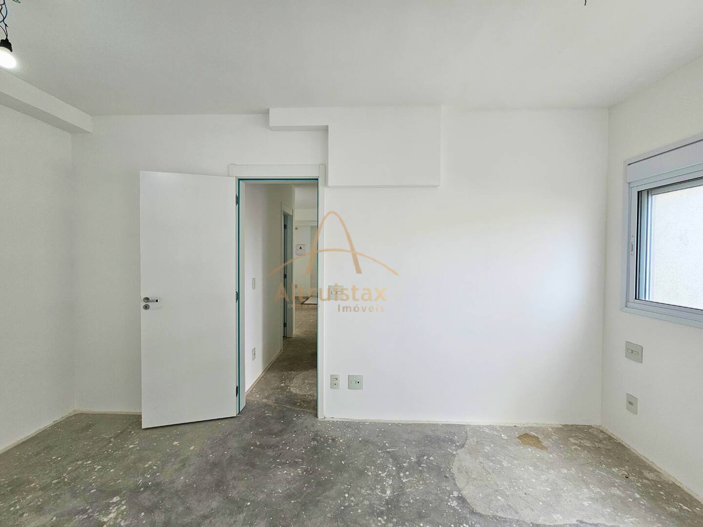 Apartamento à venda com 2 quartos, 68m² - Foto 30