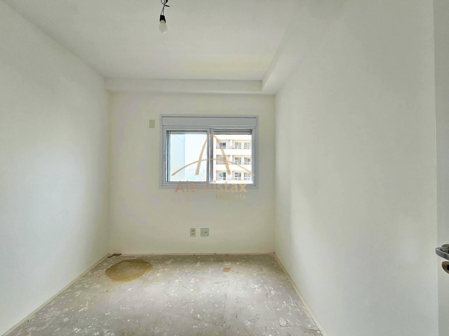 Apartamento à venda com 2 quartos, 68m² - Foto 32